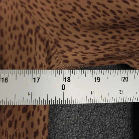 Athleta Salutation Jacket Leopard Print Zip Up Athletic‎ Top Women's Size L - Picture 4 of 11